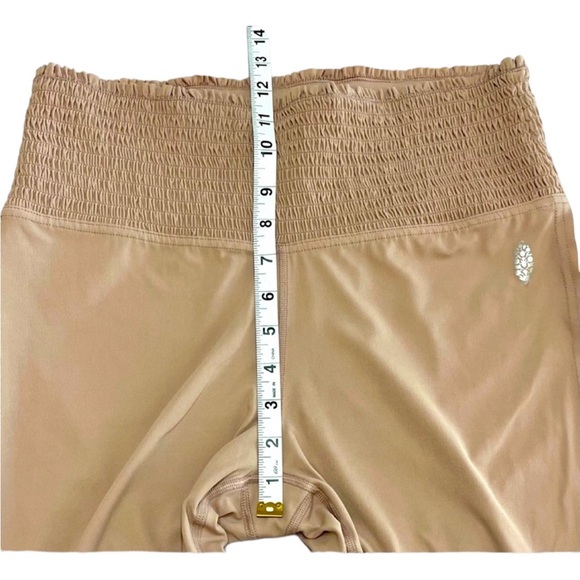 Free People Movement Legging Women Smocked High Waisted Ruche Ankle Size XL Rare - Picture 7 of 7